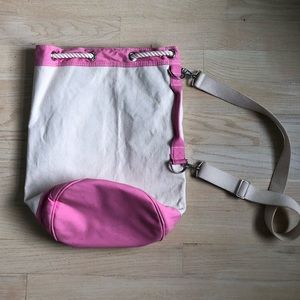 L.L. Bean tote/golf bag style